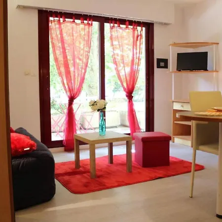 Appartement Cozy Avec Terrasse, Piscine Et Parking - - Fr-1-246-591 La Rochelle (Charente-Maritime)